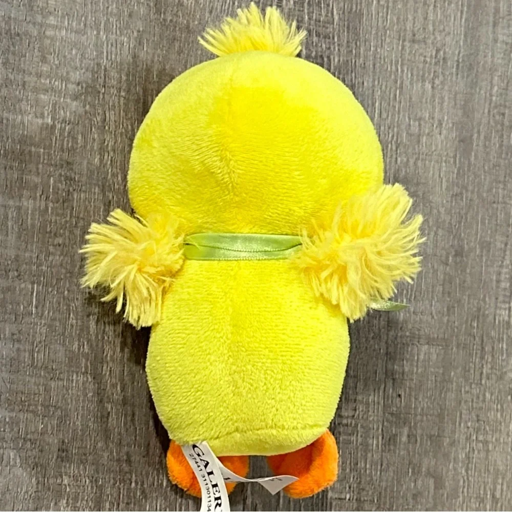 💞 Easter Baby Chick Plush Stuffed Animal